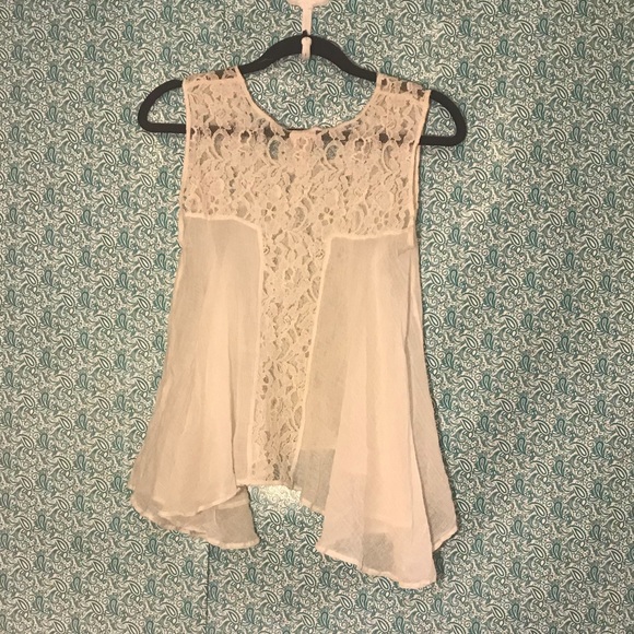 Free People Tops - FLASH SALE Free People lace shirt